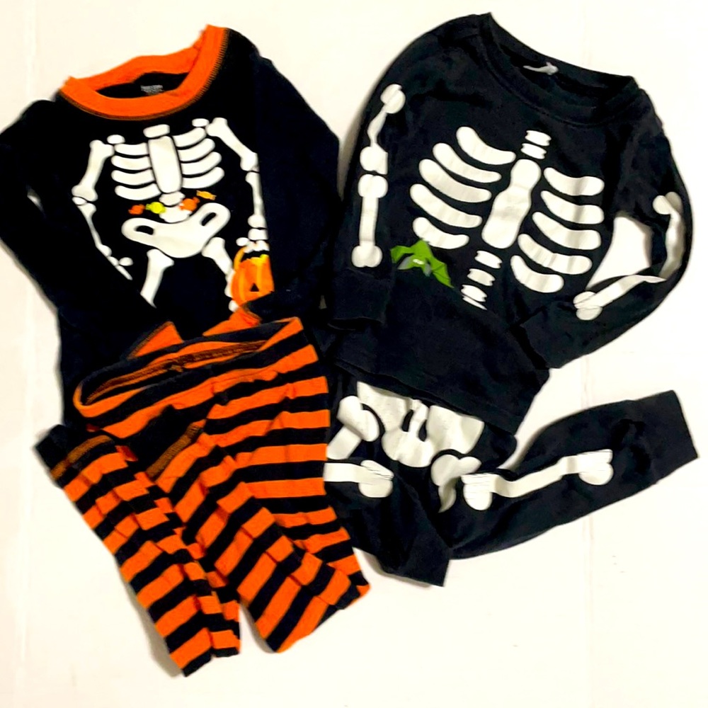 Halloween pjs glow in the dark skeleton costume pjs 4T 2 pair